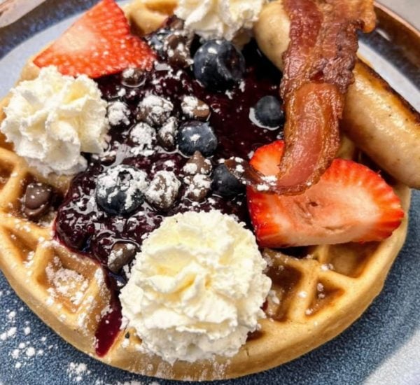 mount-engadine-dining-breakfast